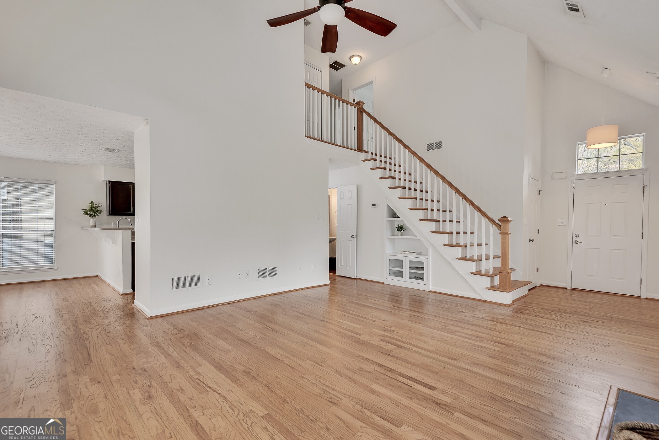 1027 Ashbury Drive