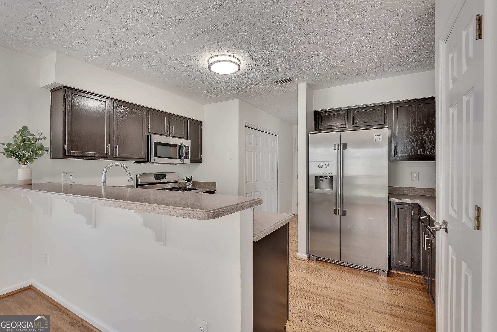 1027 Ashbury Drive
