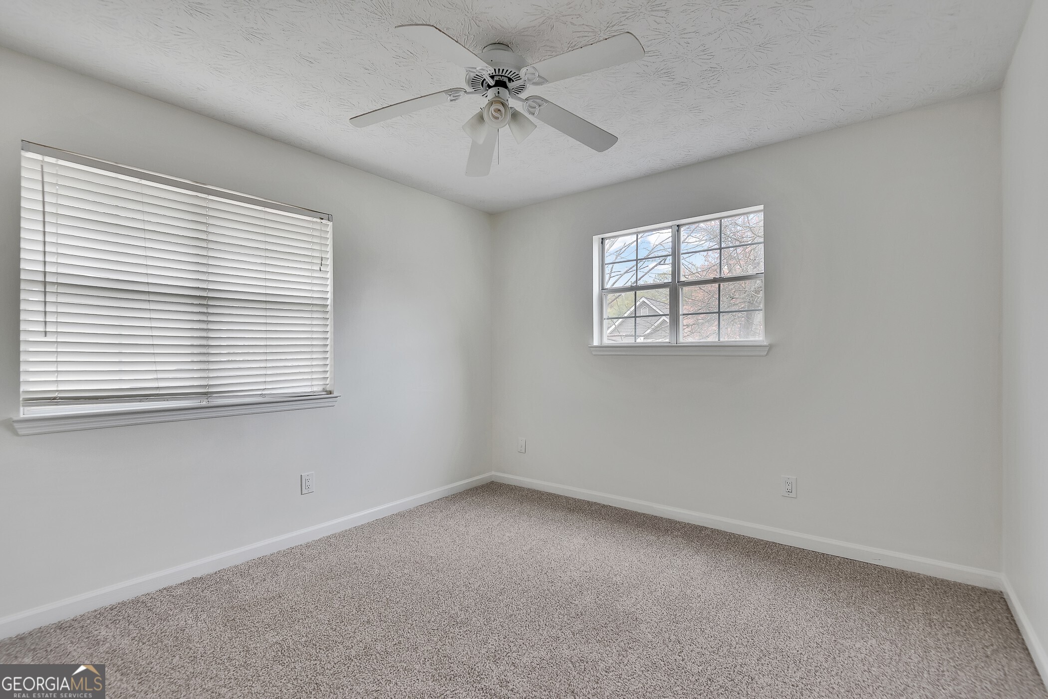 1027 Ashbury Drive