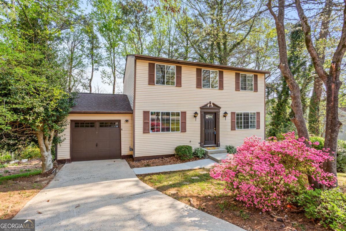 5420 Robin Hill Court