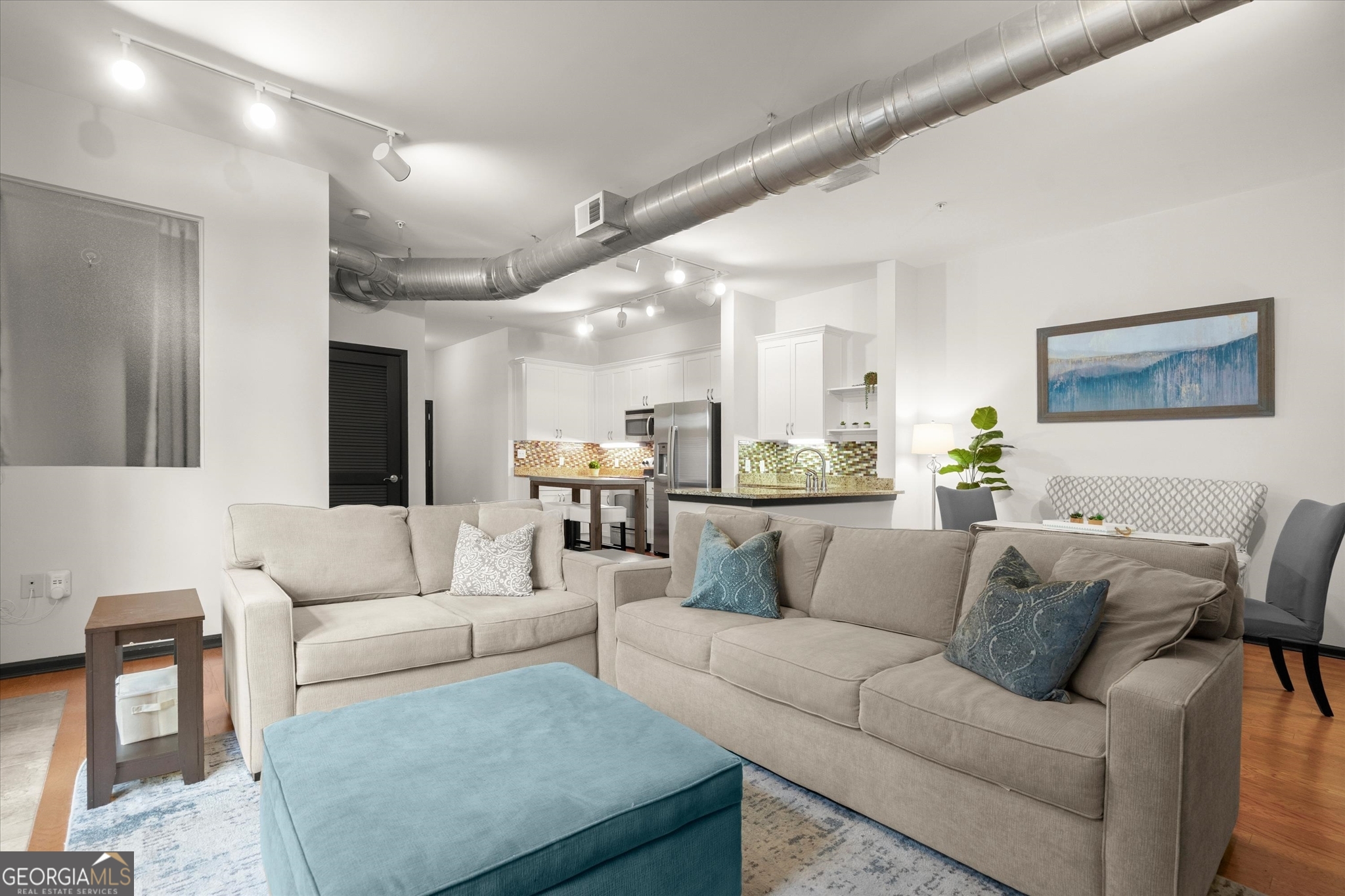 5300 Peachtree Road # 501