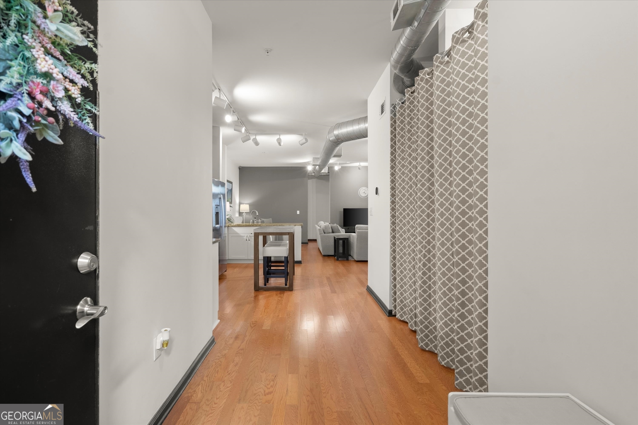 5300 Peachtree Road # 501