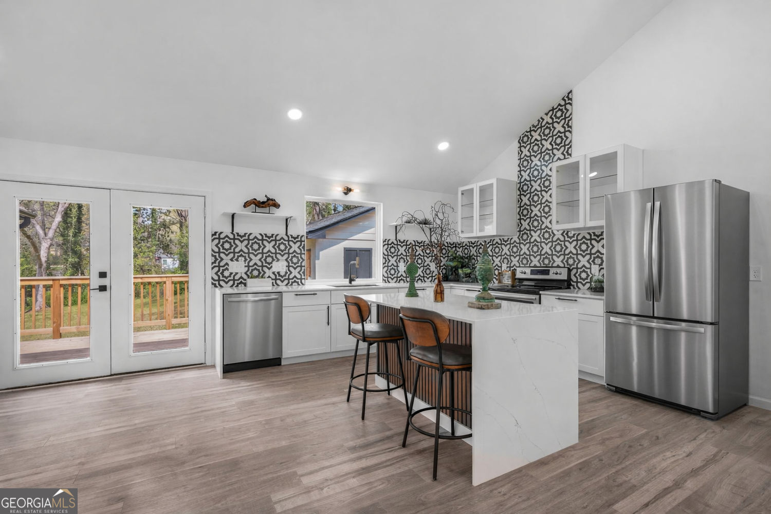 1705 Beechwood SW