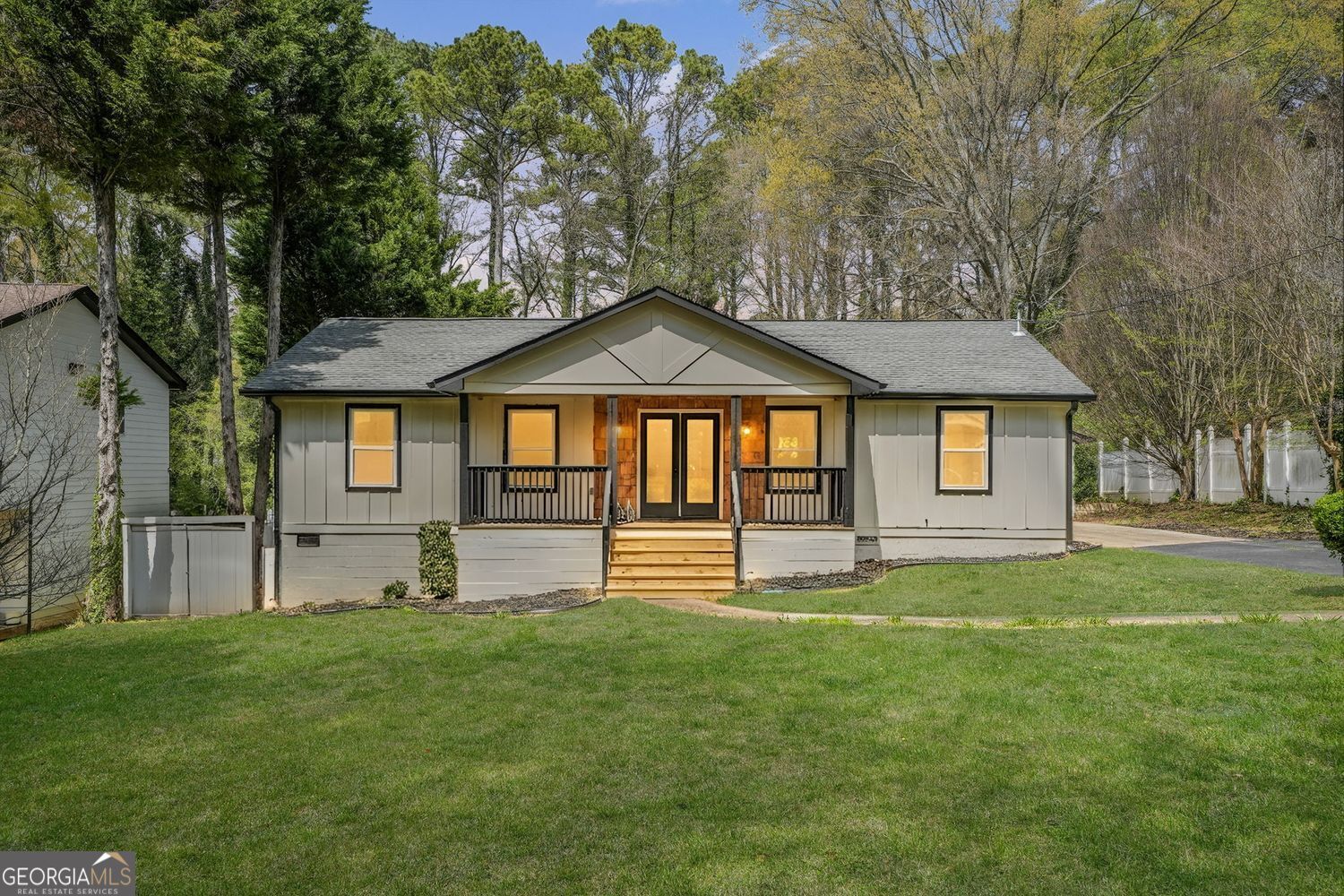 1705 Beechwood SW