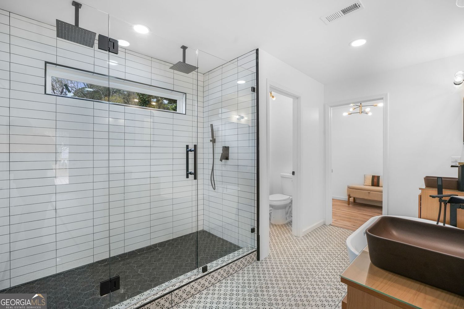 1705 Beechwood SW
