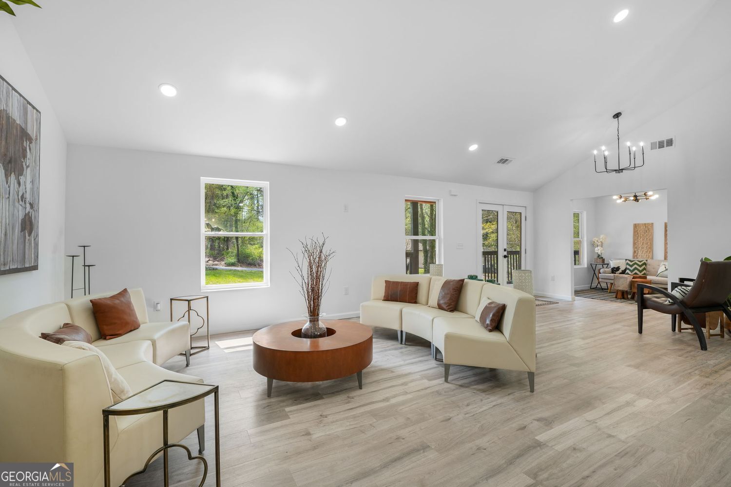 1705 Beechwood SW