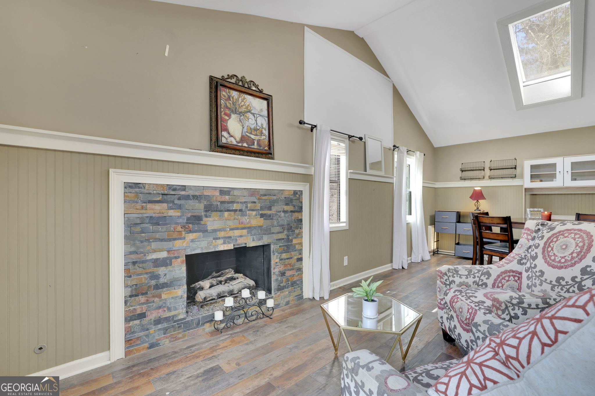 3850 Loch Highland Parkway NE