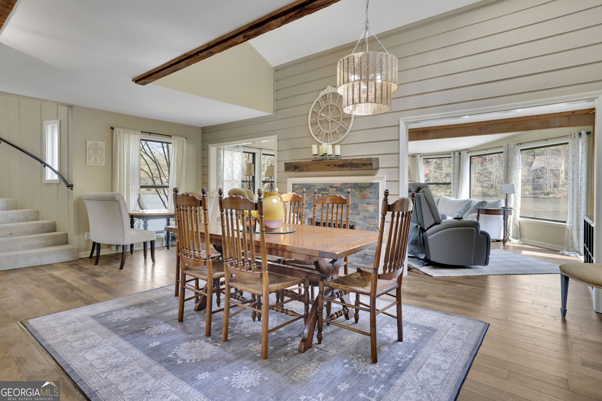 3850 Loch Highland Parkway NE