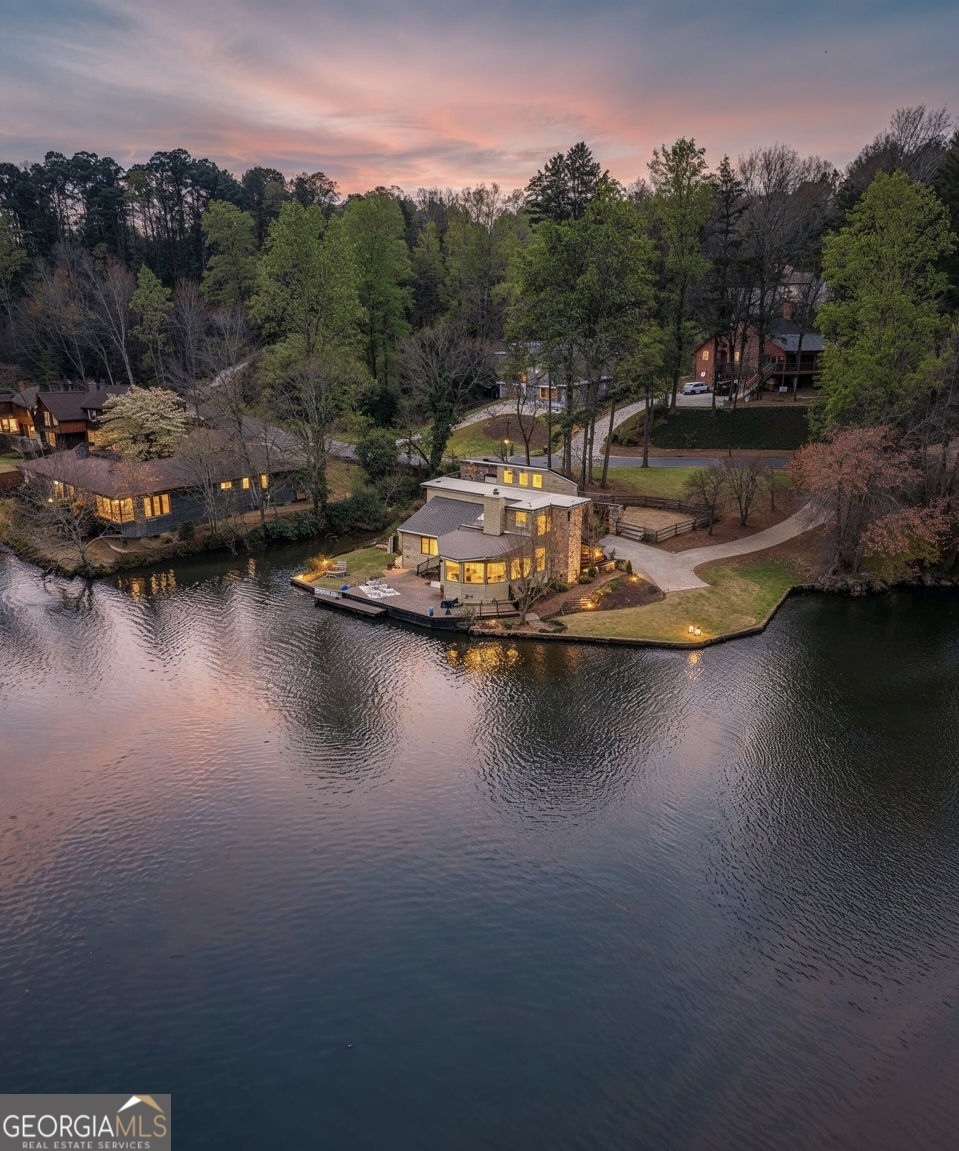 3850 Loch Highland Parkway NE