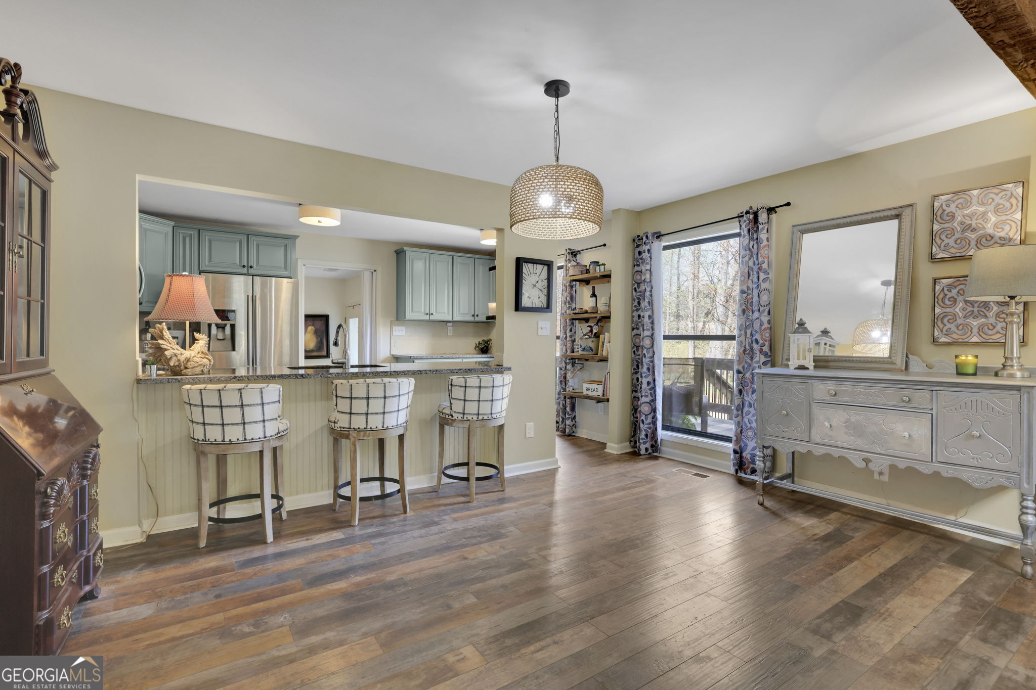 3850 Loch Highland Parkway NE