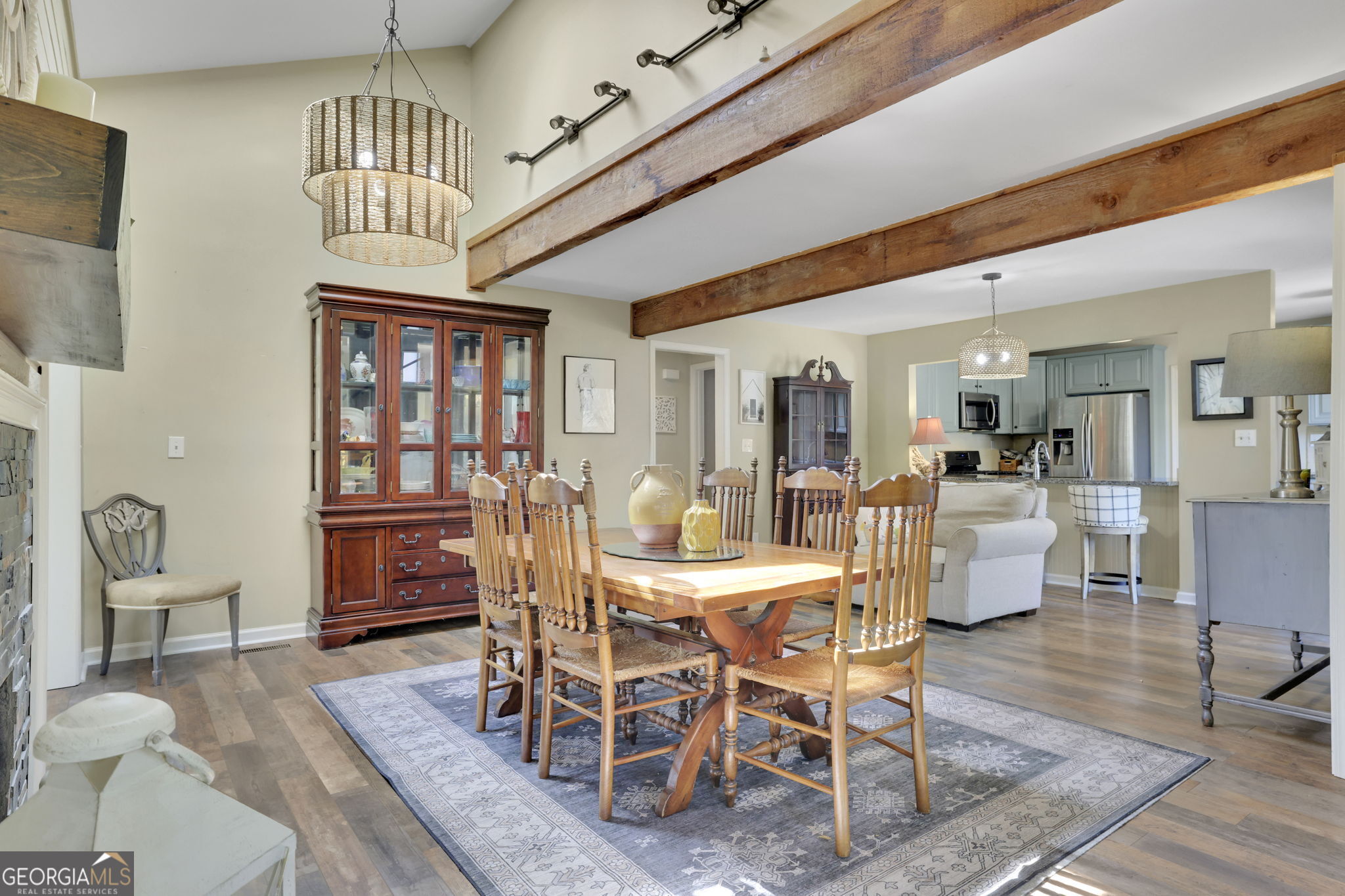 3850 Loch Highland Parkway NE