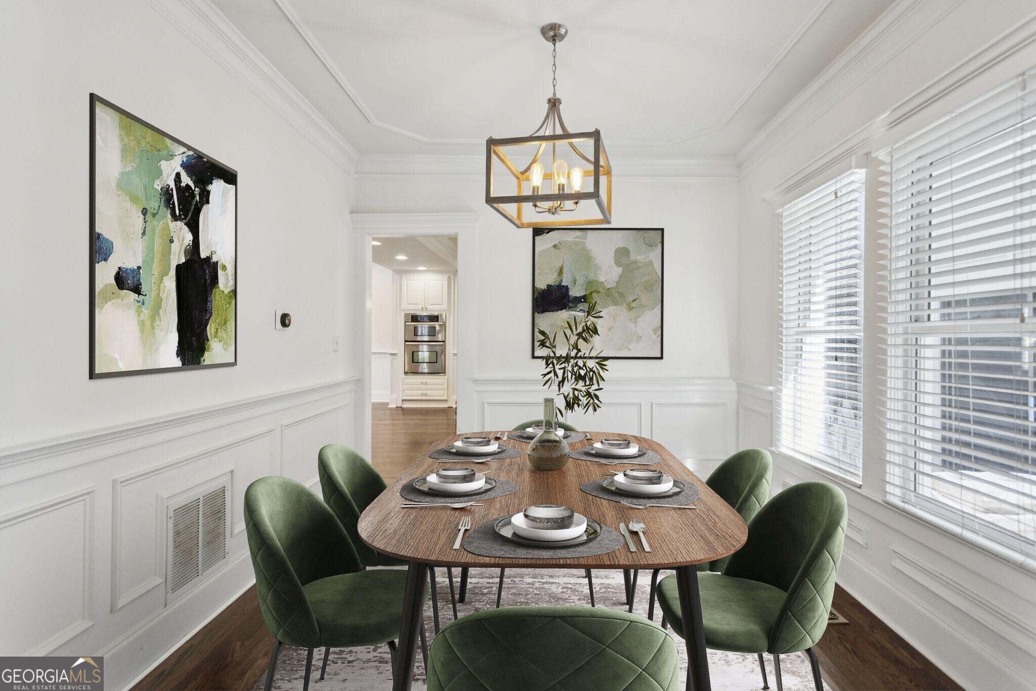 546 Highland Avenue NE