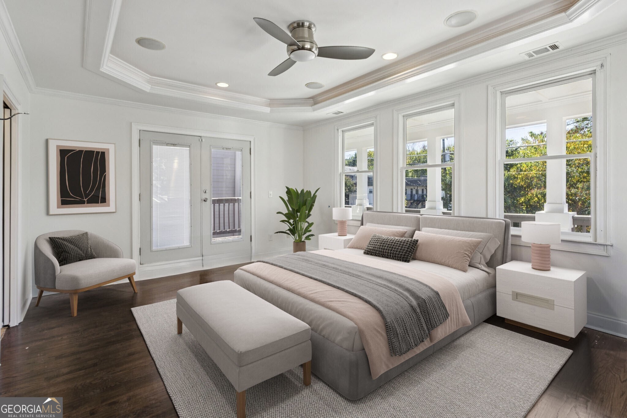 546 Highland Avenue NE