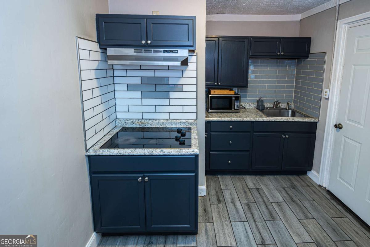 235 Walnut Street NW