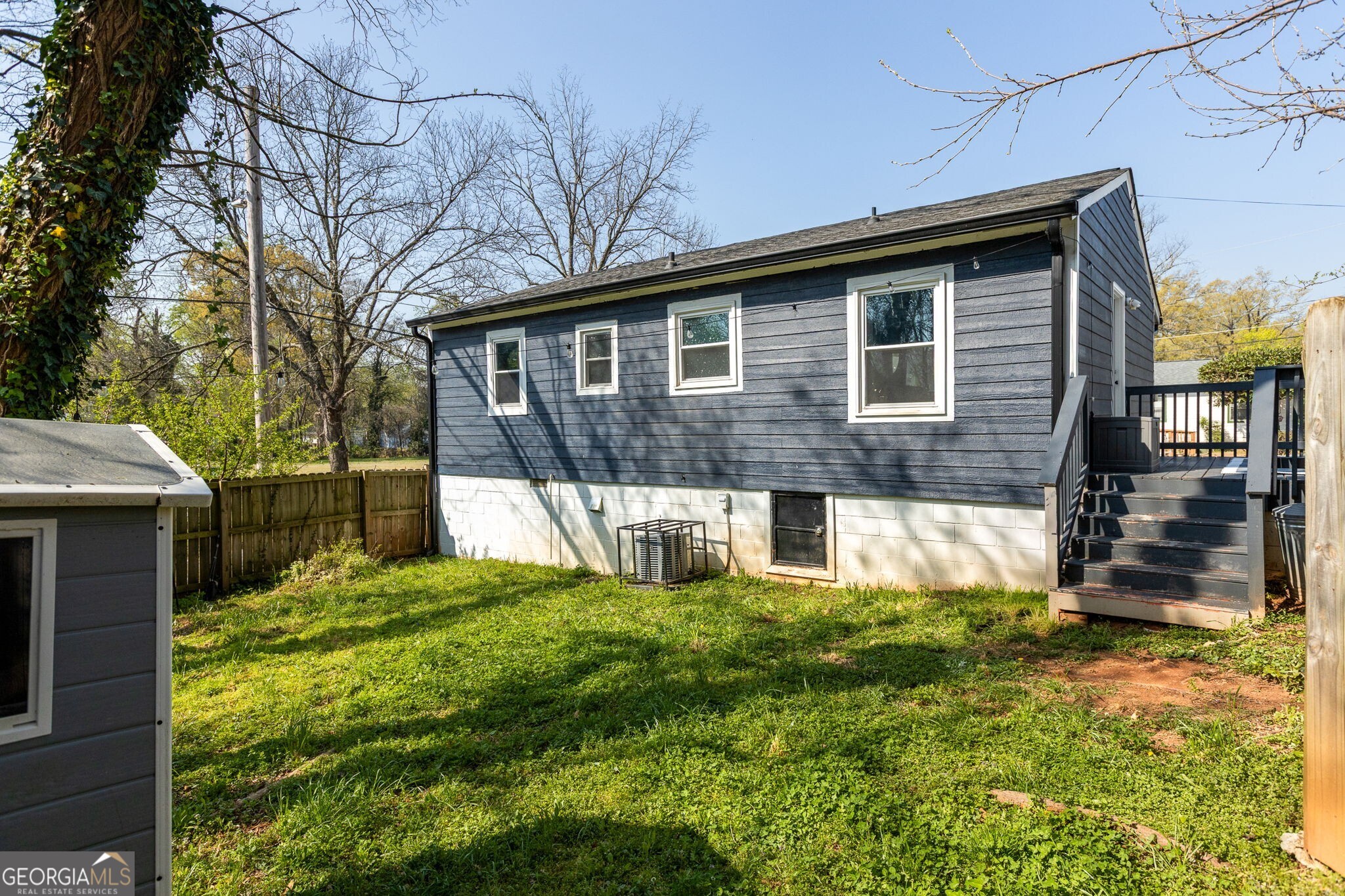 17 Turman Avenue # 2