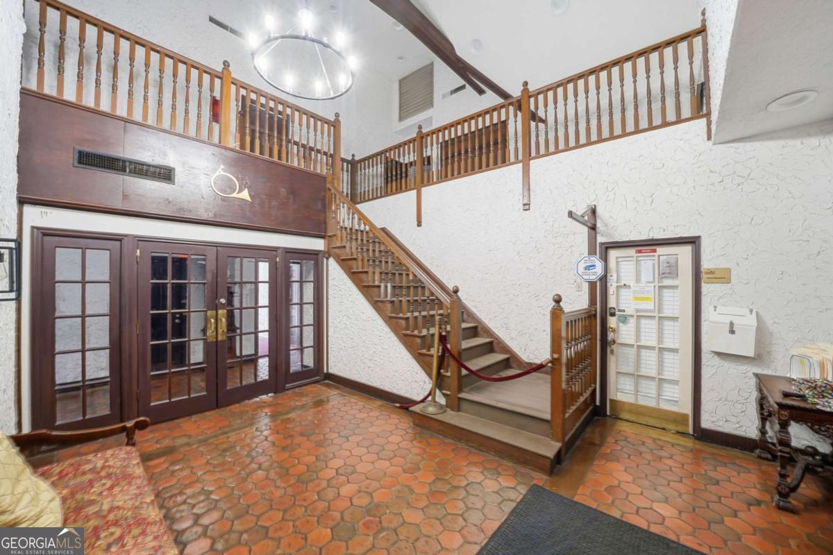 6851 Roswell Road # H29