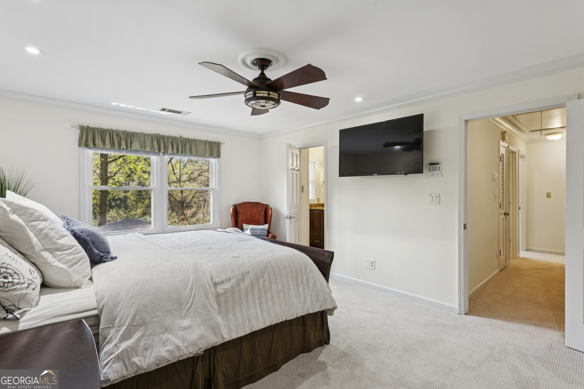 1151 Roxboro Cove NE