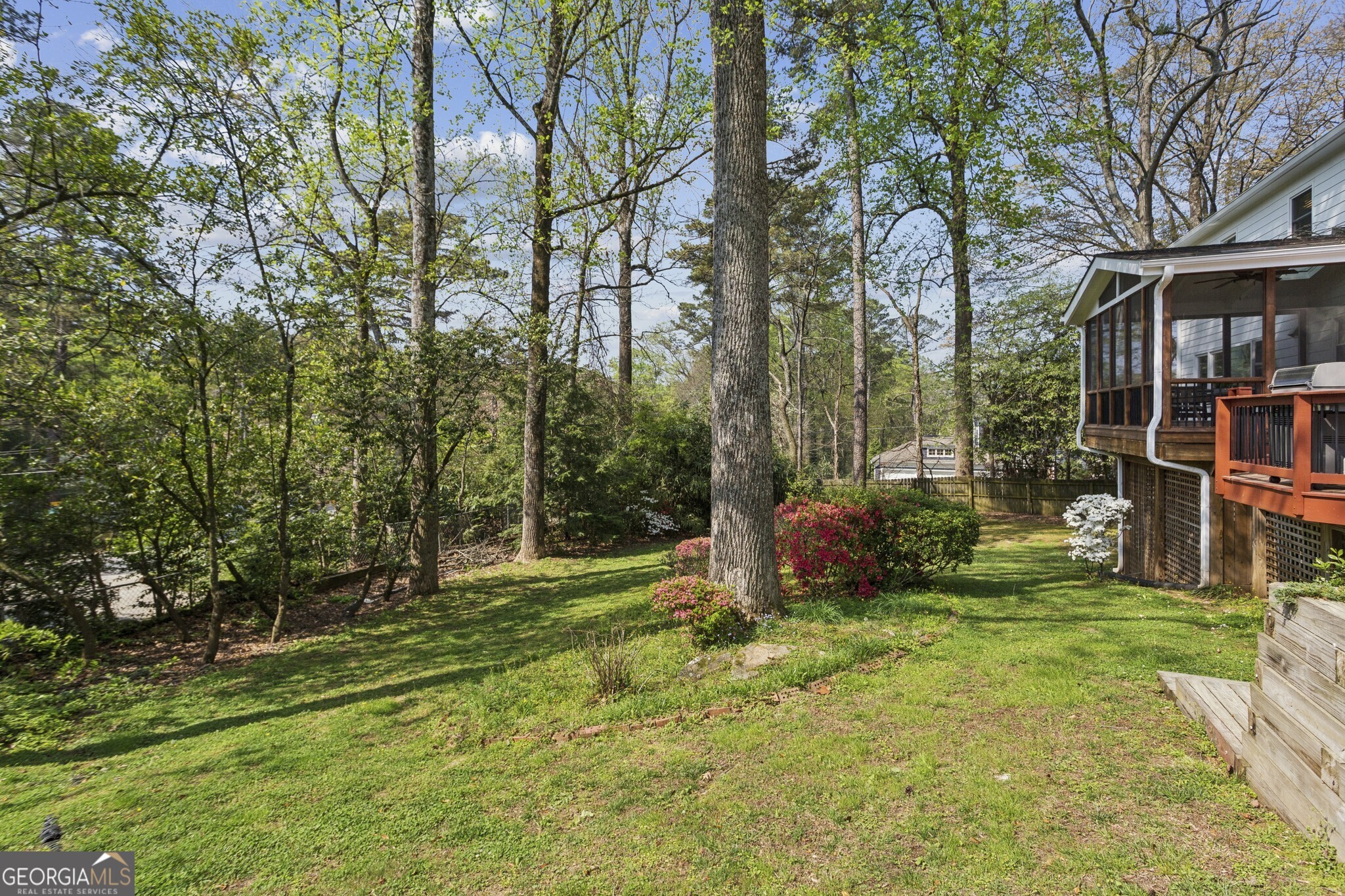 1151 Roxboro Cove NE