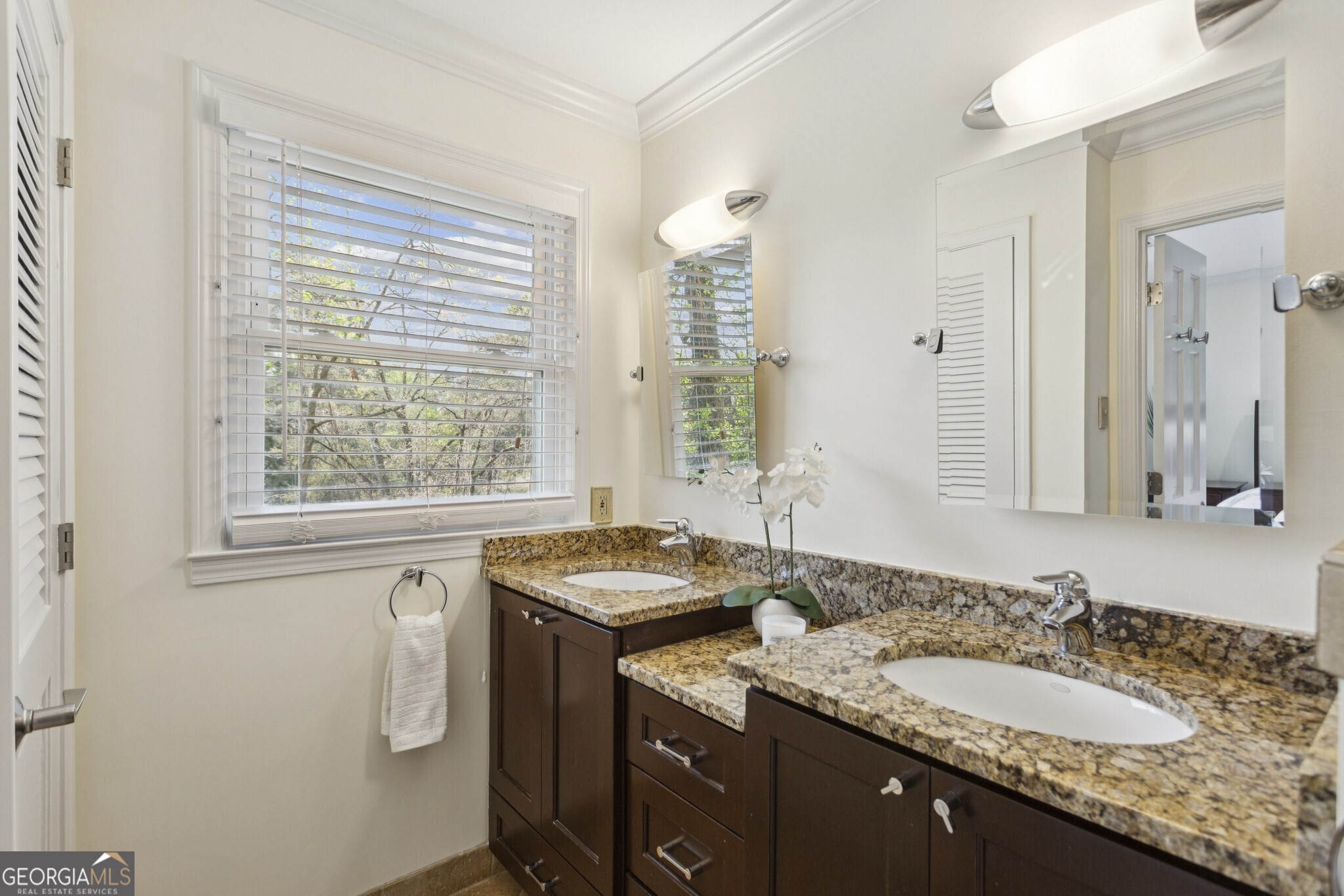 1151 Roxboro Cove NE