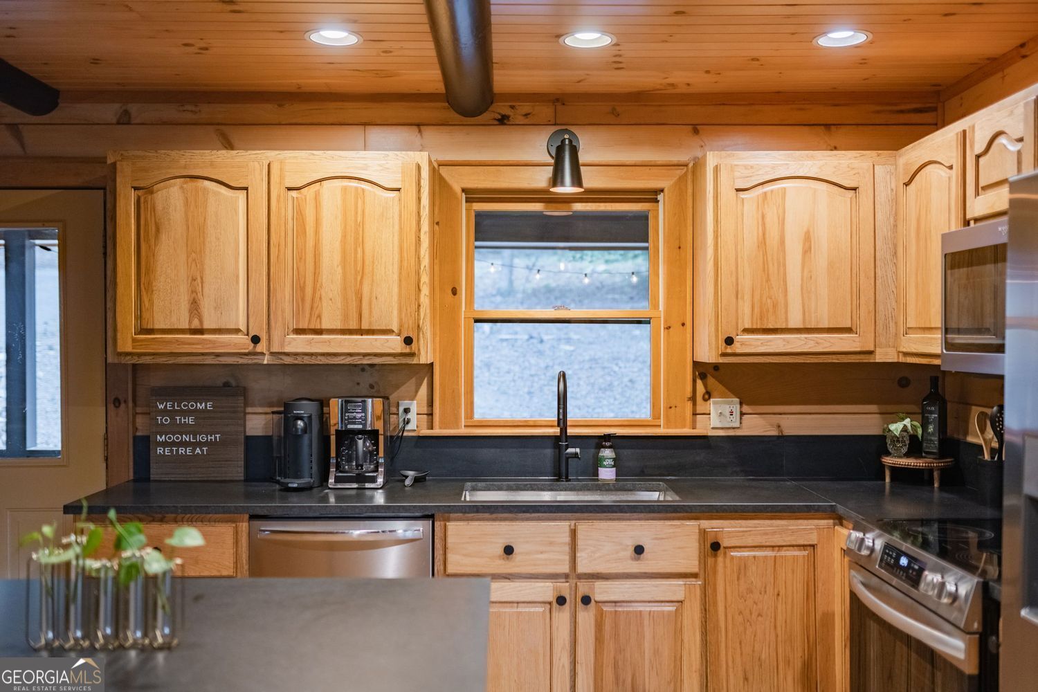 140 Black Oaks Road