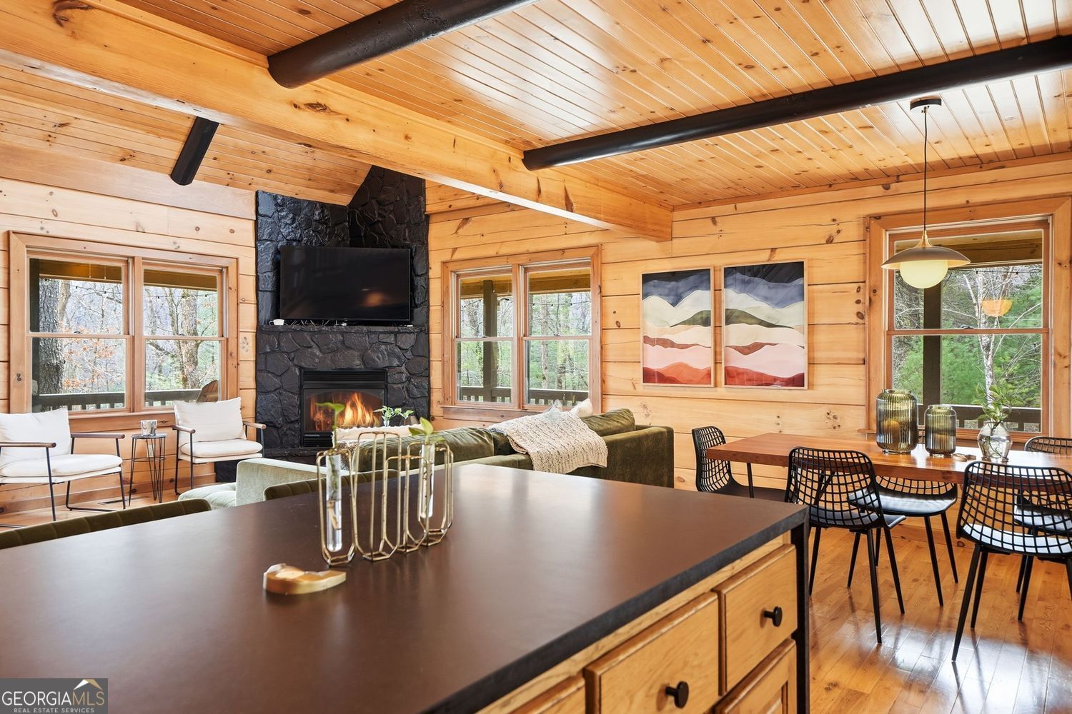 140 Black Oaks Road
