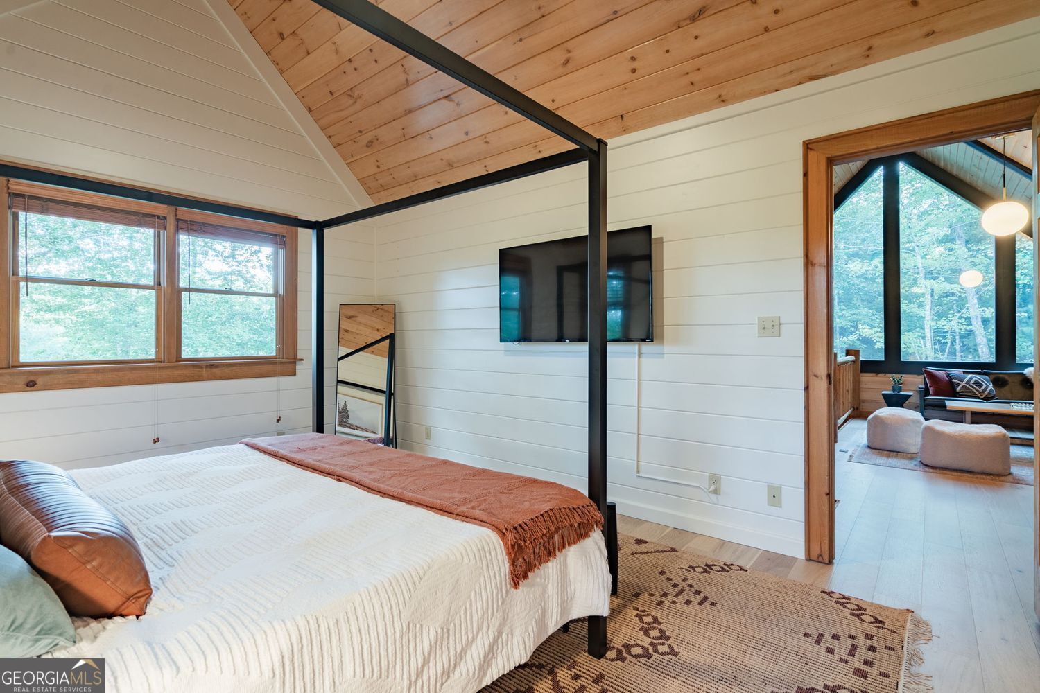 140 Black Oaks Road