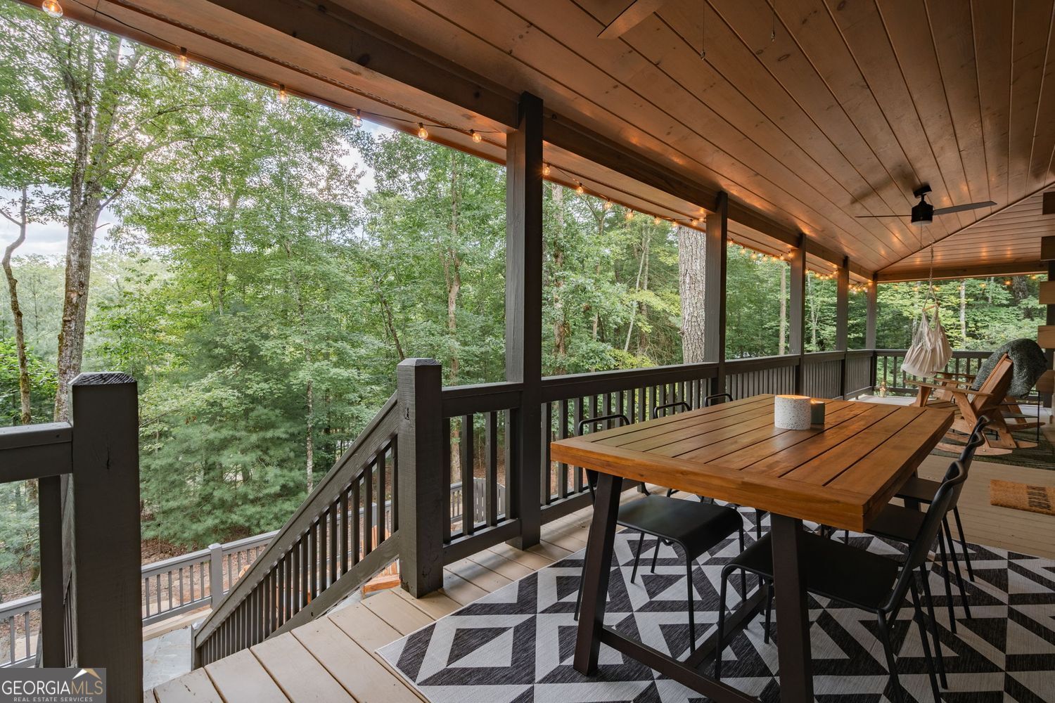140 Black Oaks Road
