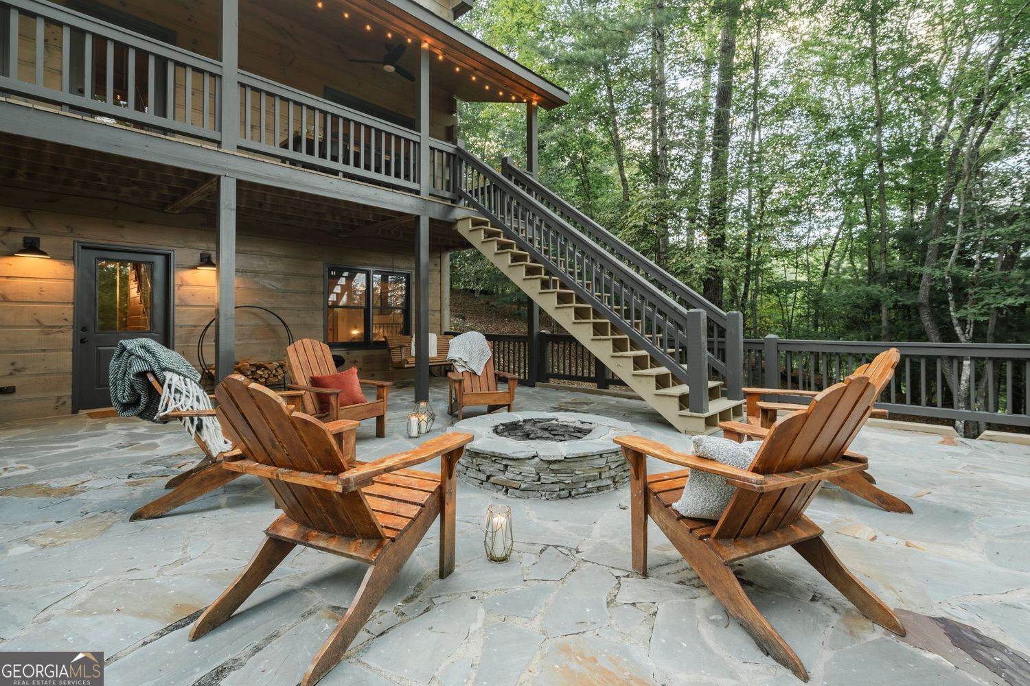 140 Black Oaks Road