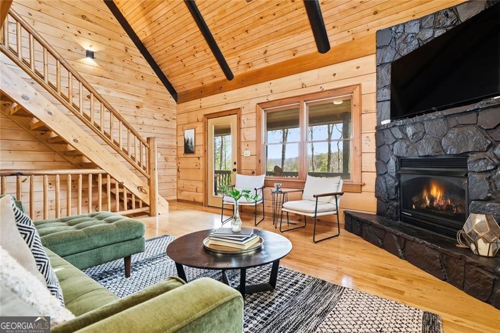 140 Black Oaks Road