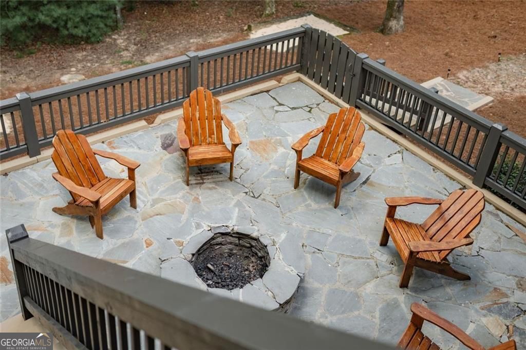 140 Black Oaks Road