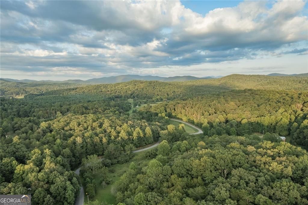 140 Black Oaks Road