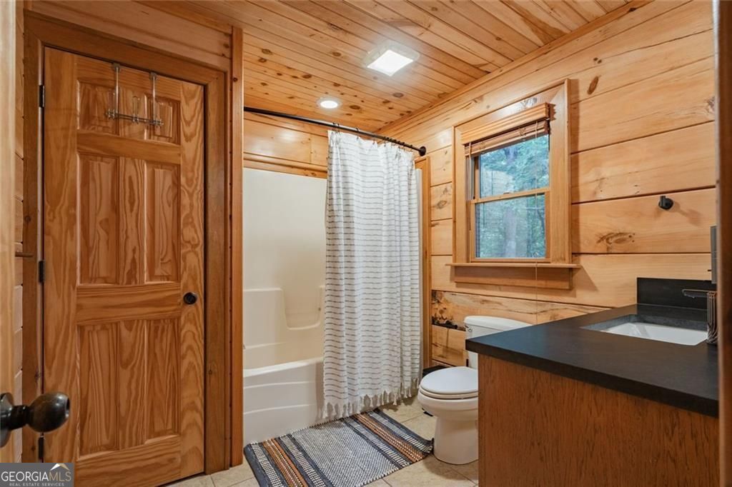 140 Black Oaks Road