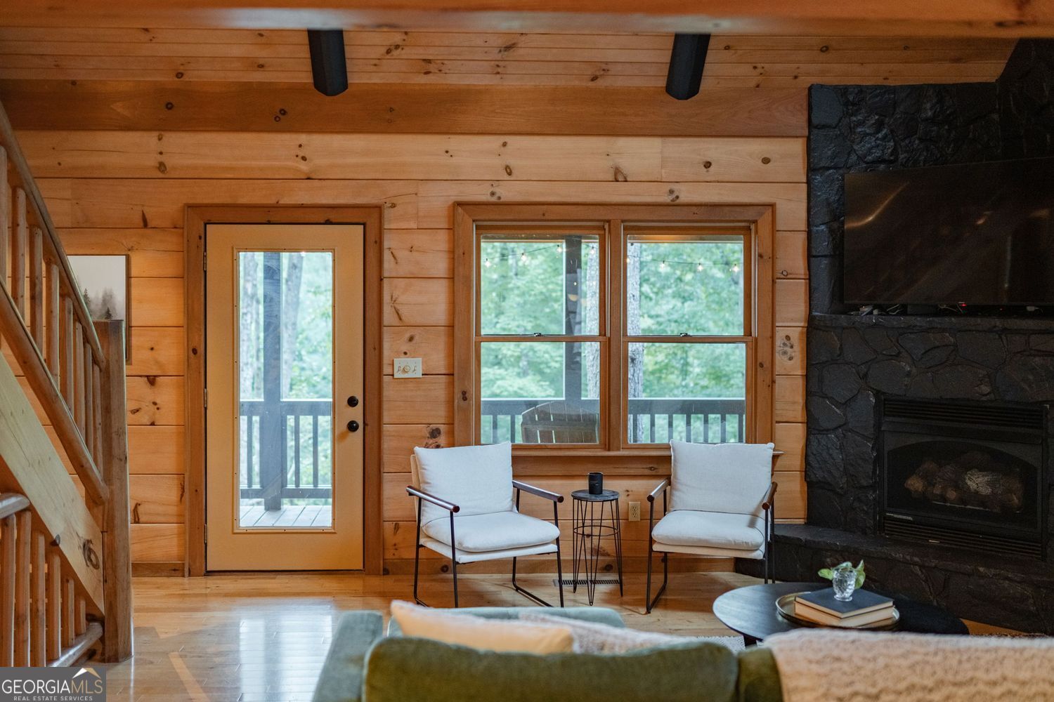 140 Black Oaks Road
