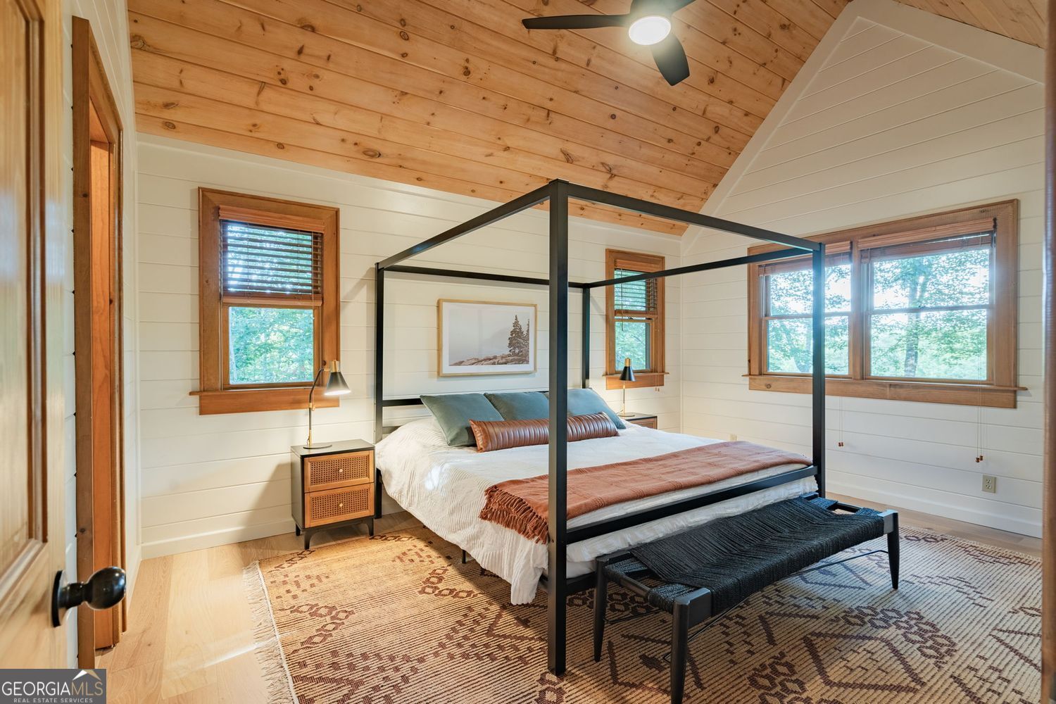140 Black Oaks Road