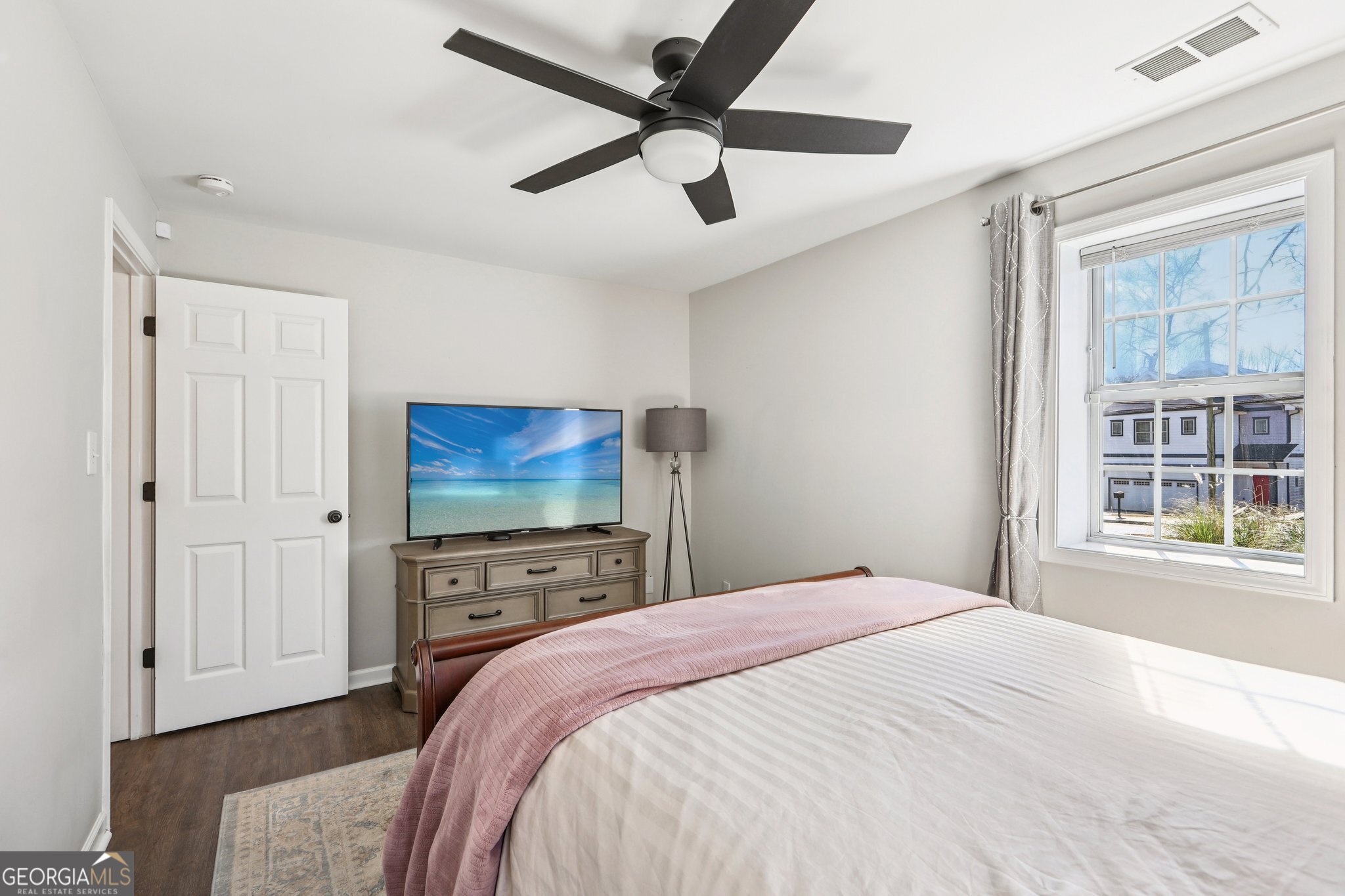 1858 Flat Shoals Road SE