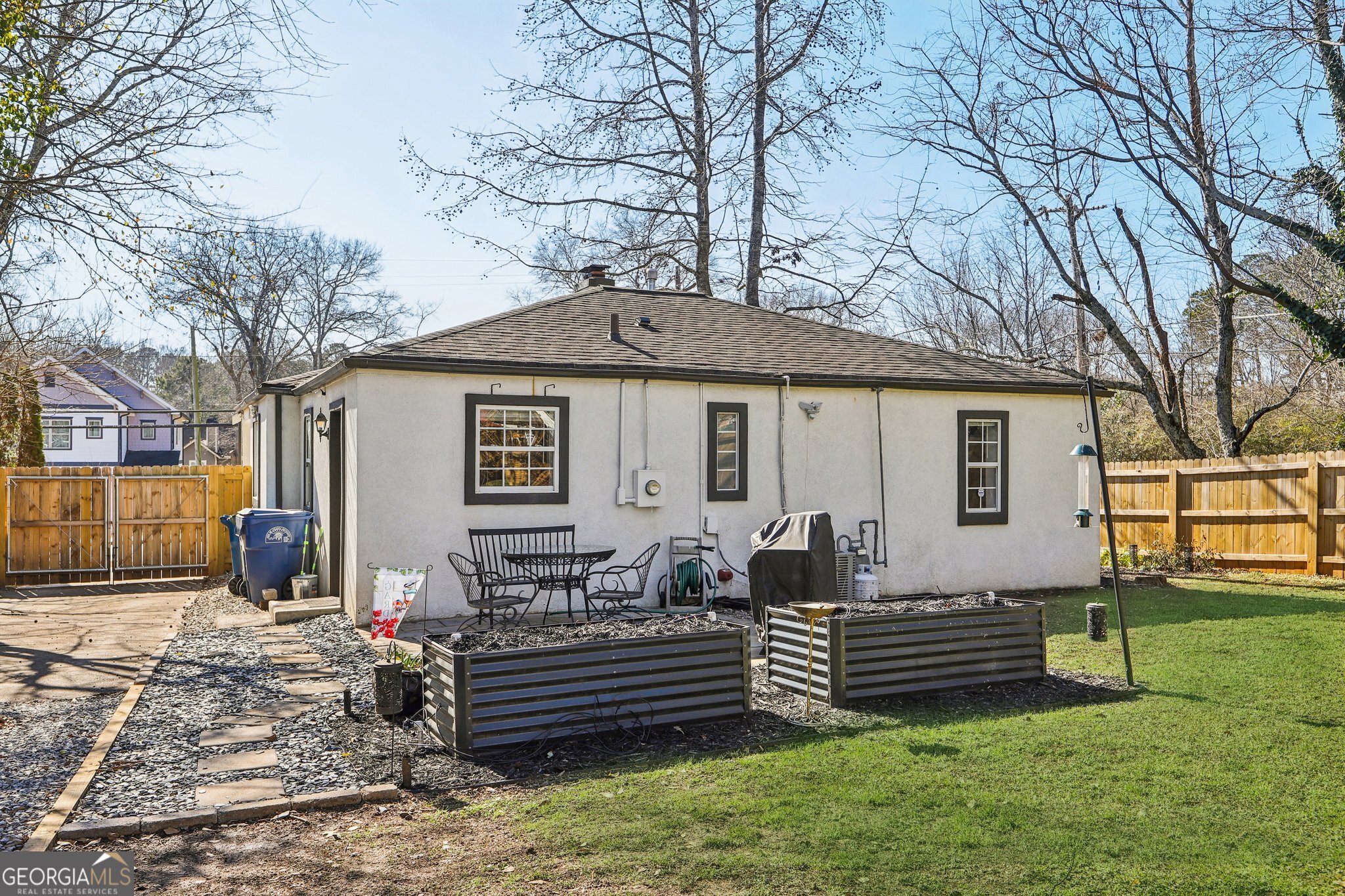 1858 Flat Shoals Road SE