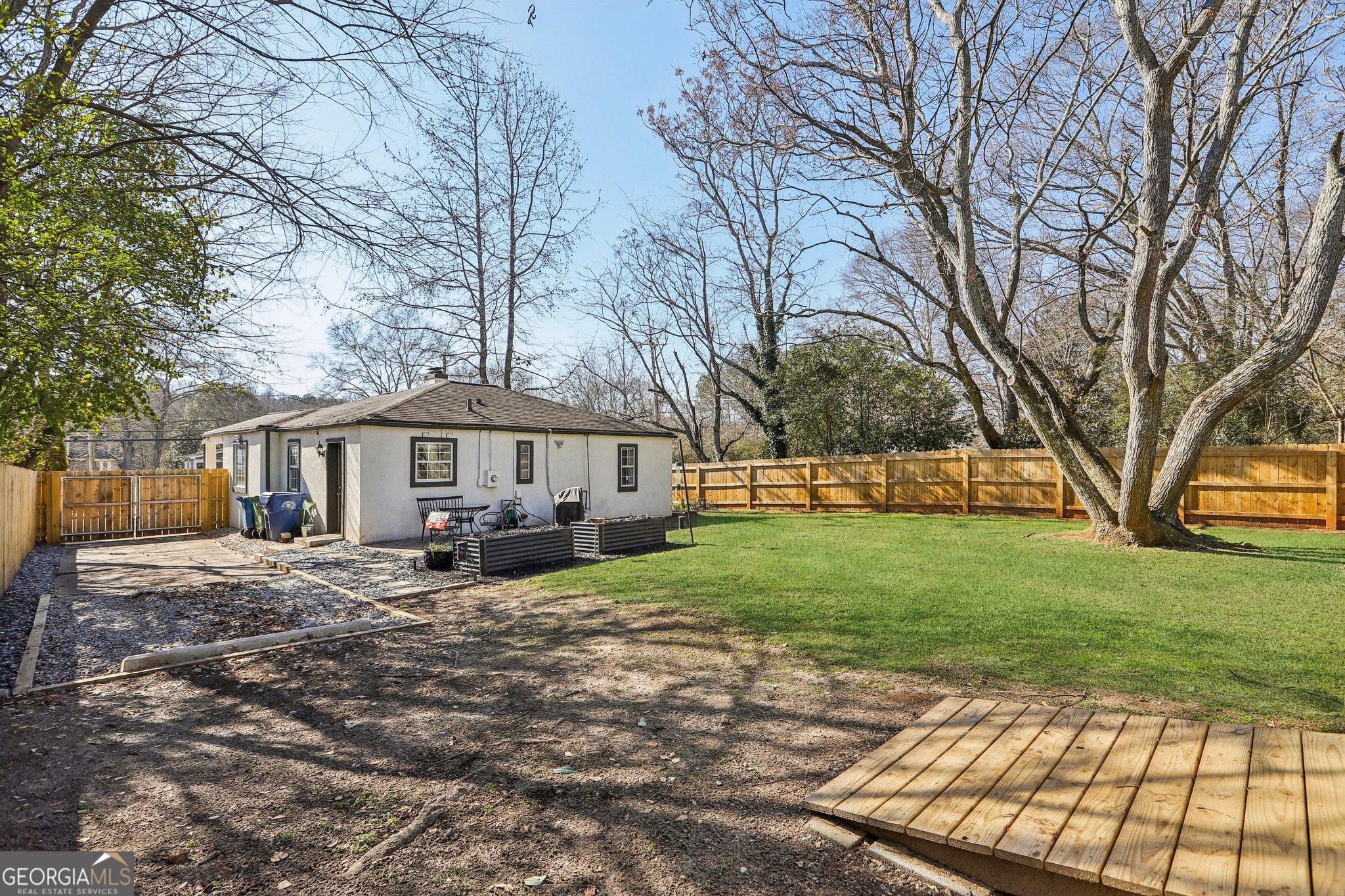 1858 Flat Shoals Road SE