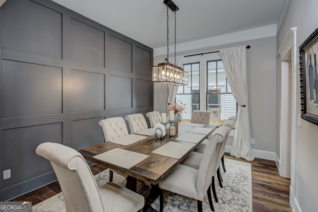 402 Pavillion Street SE