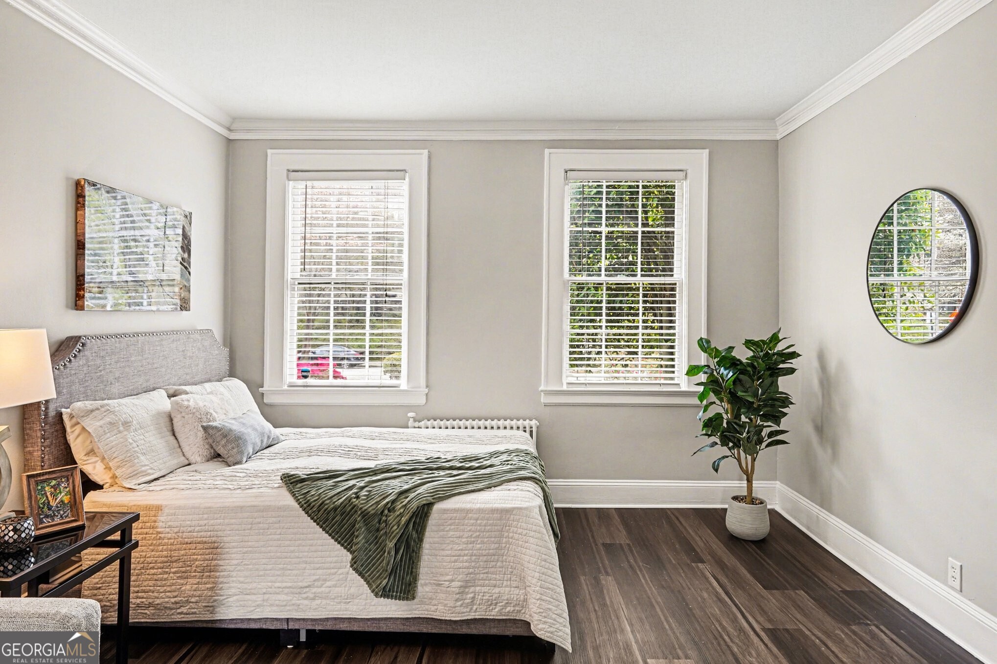 21 Peachtree Memorial Drive NW # 8