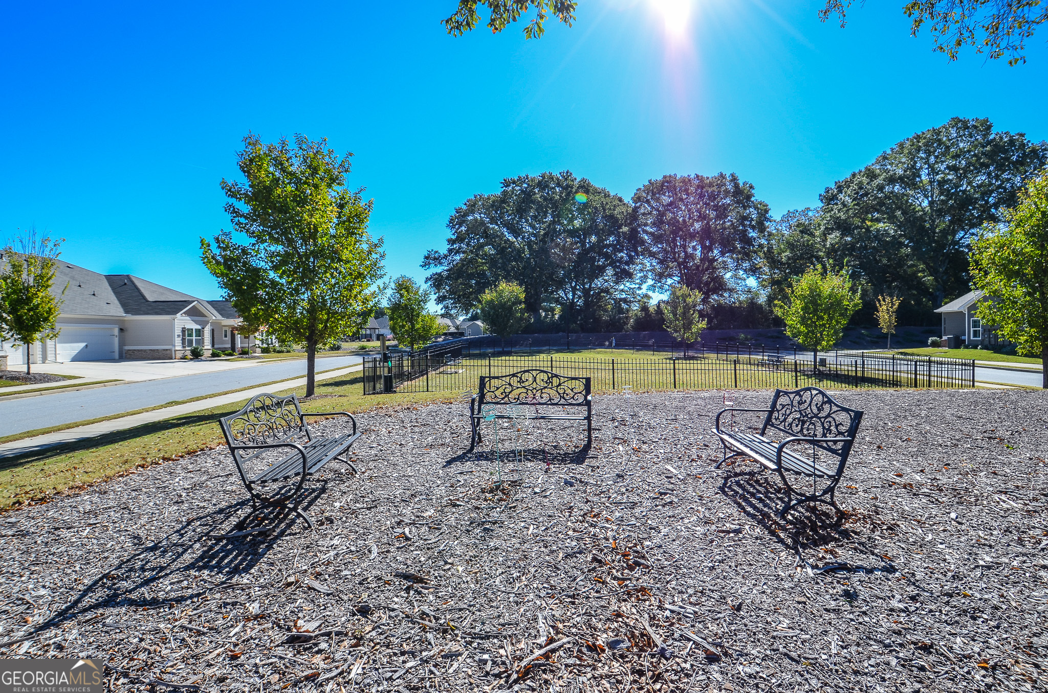 2562 Rathburn Circle