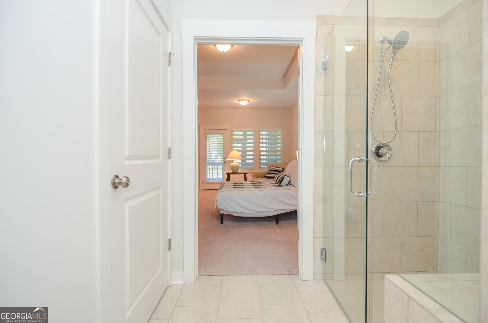 2562 Rathburn Circle