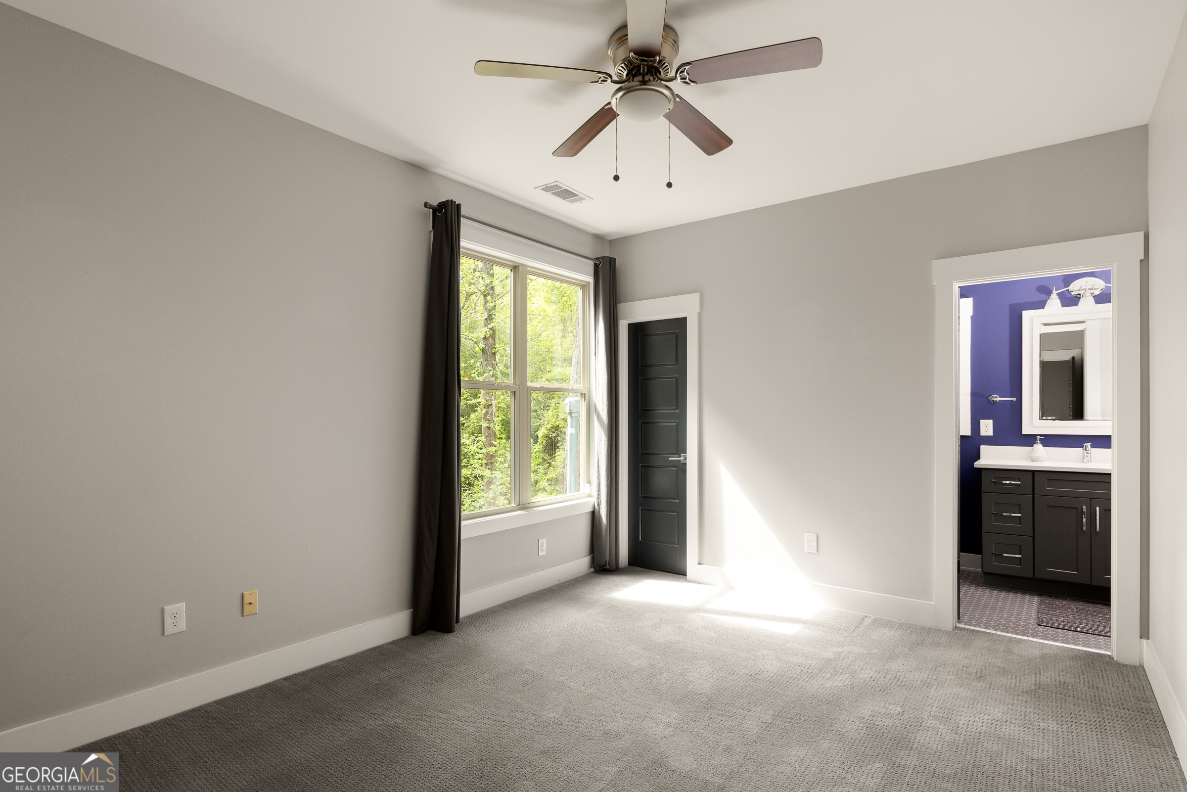 1745 Russell Street SE