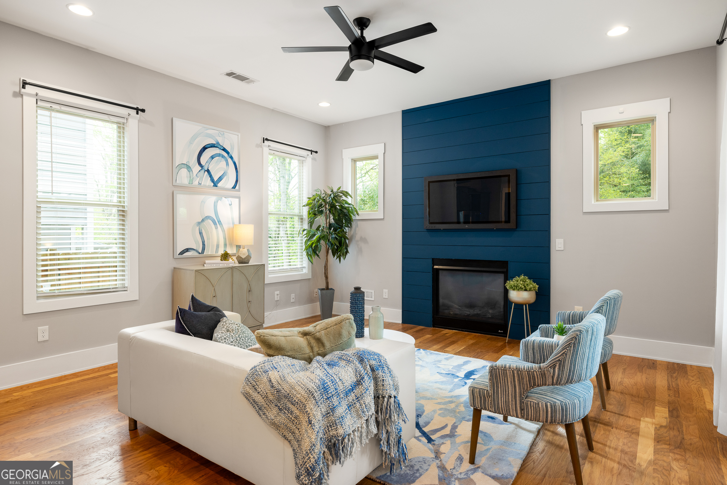 1745 Russell Street SE