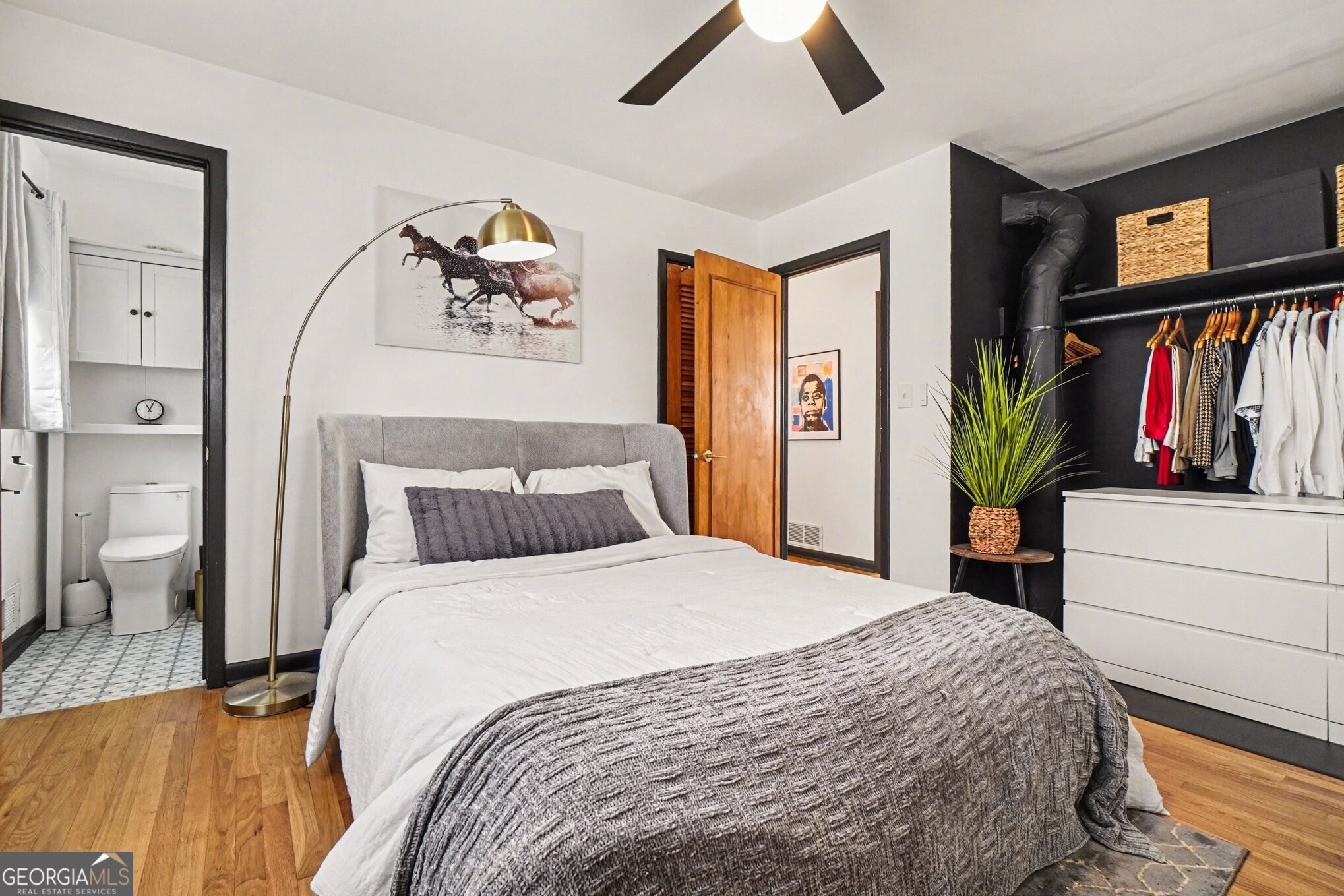 4233 Palm Springs Drive