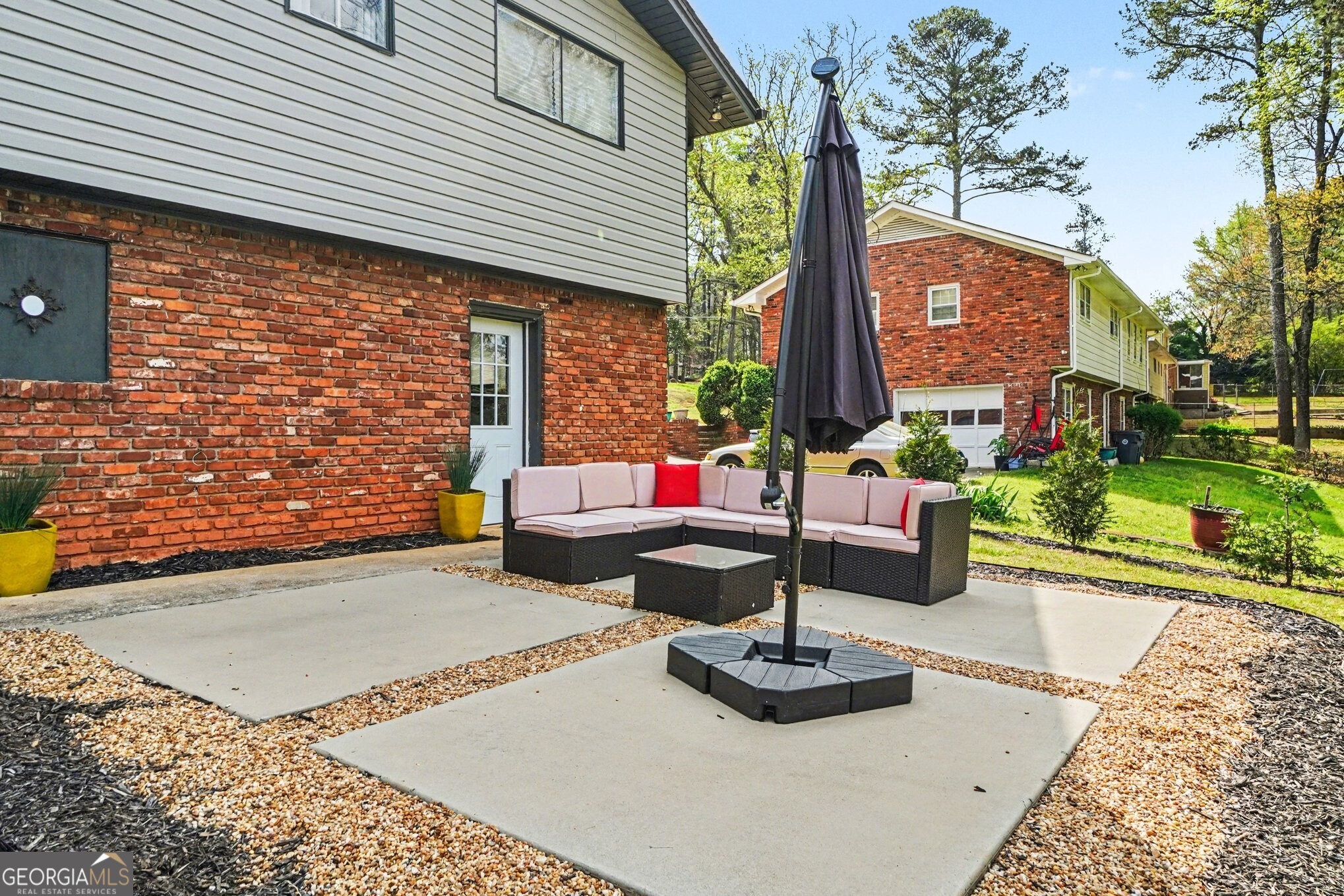 4233 Palm Springs Drive