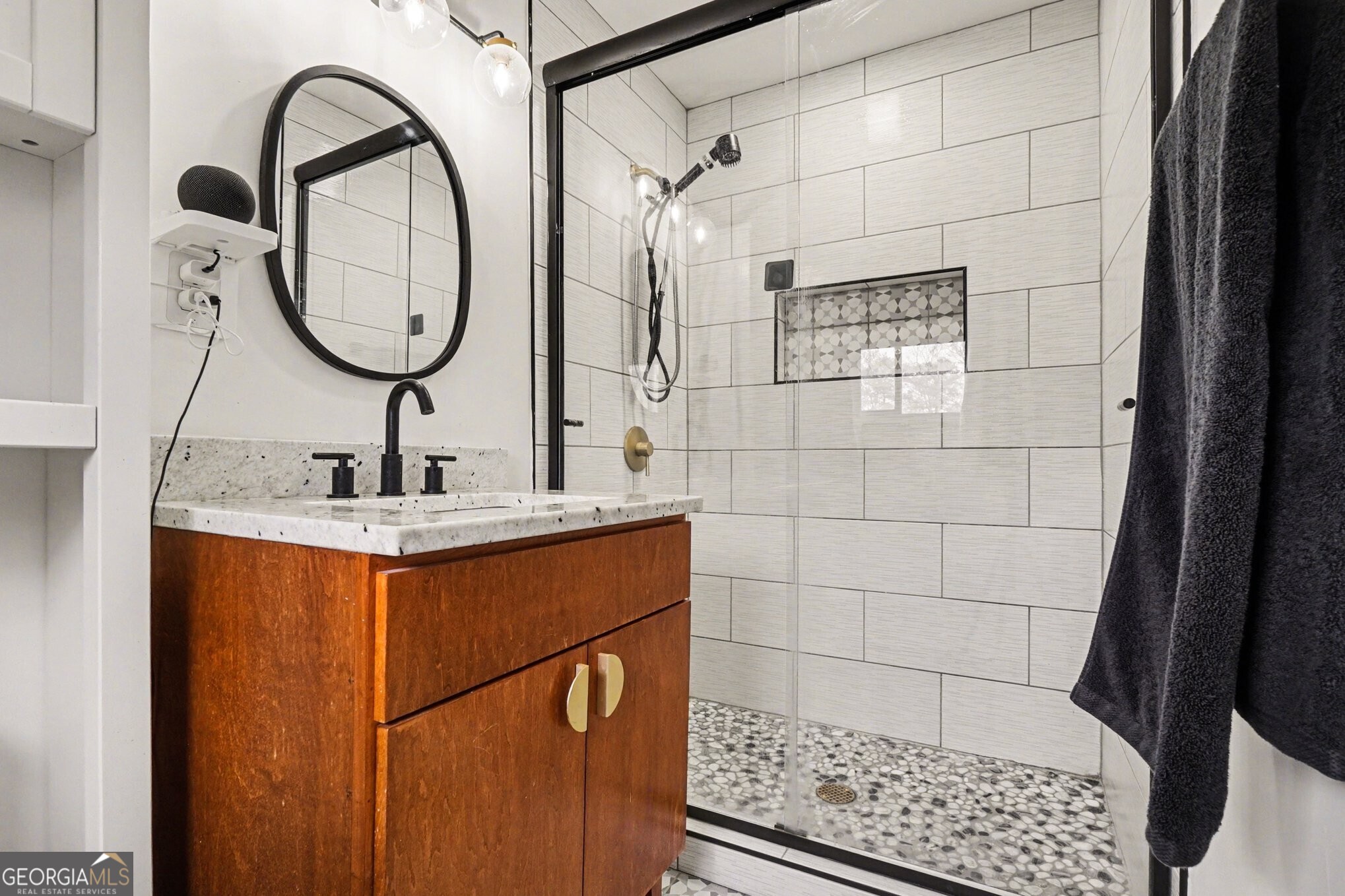 4233 Palm Springs Drive