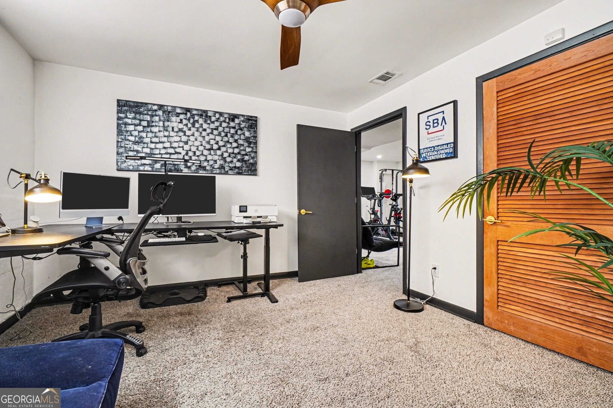 4233 Palm Springs Drive