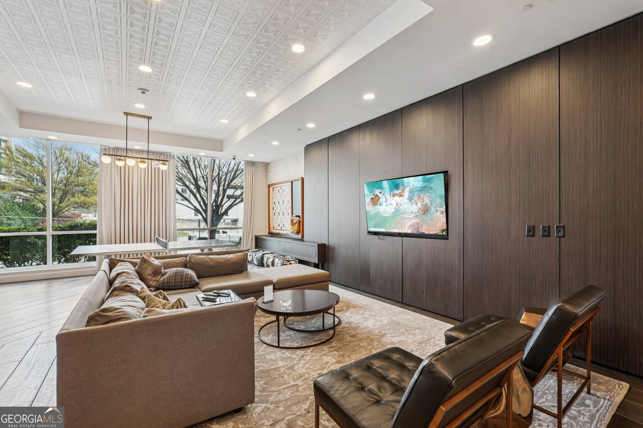 325 E Paces Ferry Road NE # 1608