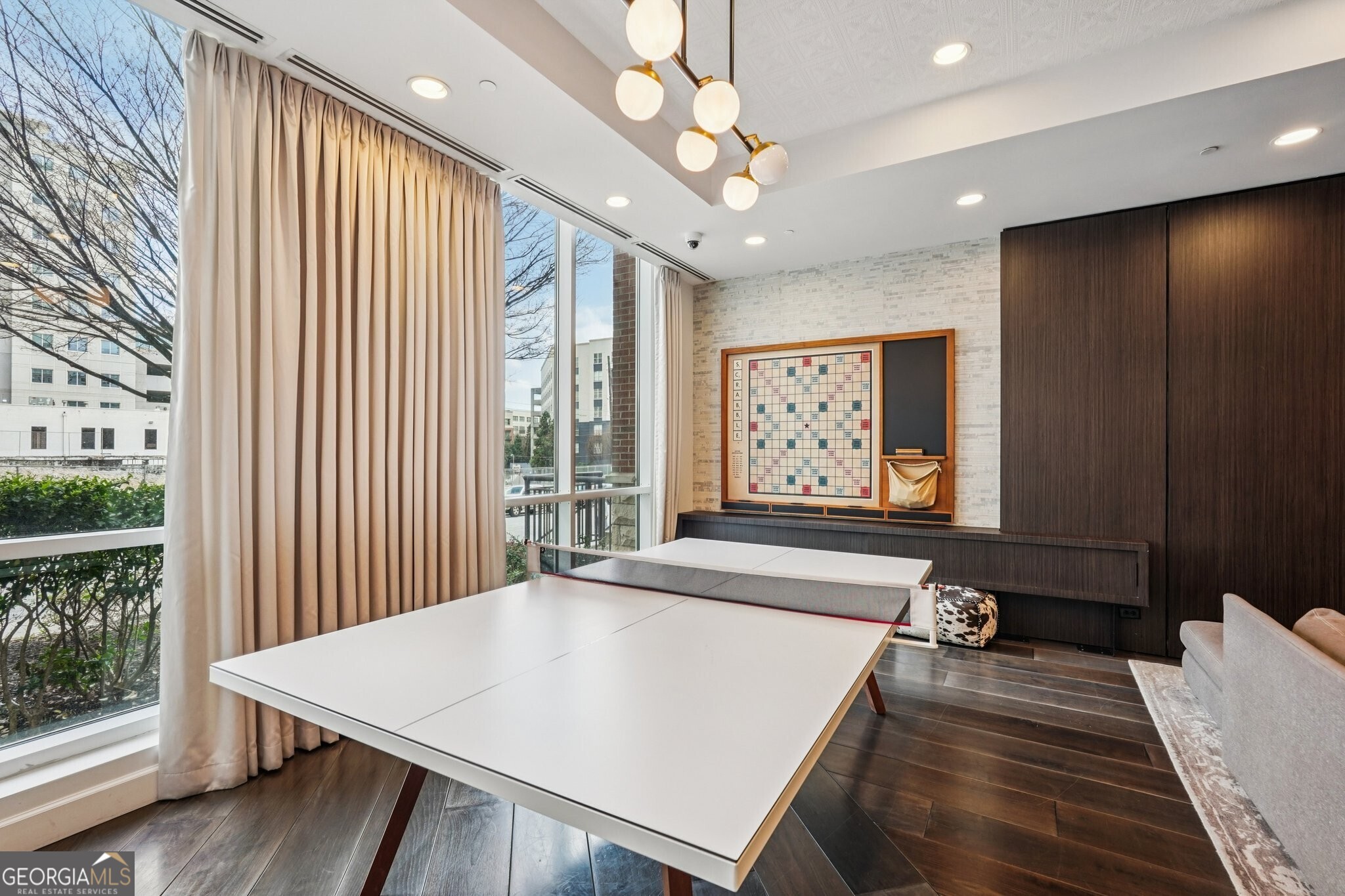 325 E Paces Ferry Road NE # 1608