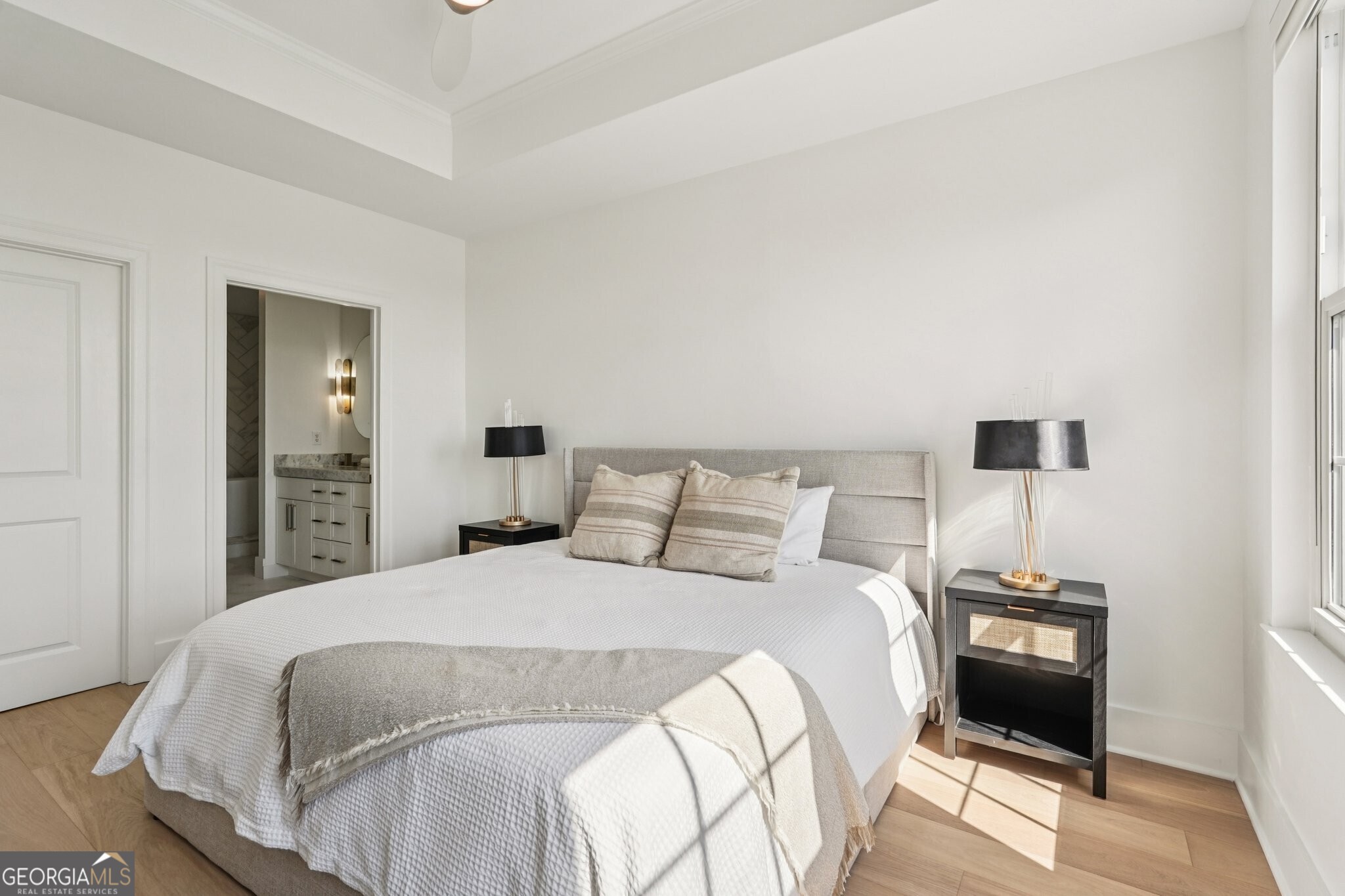 325 E Paces Ferry Road NE # 1608